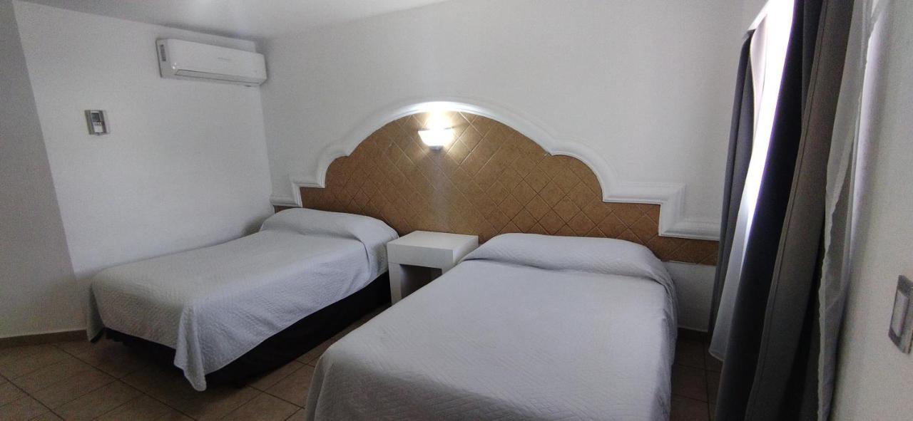 Hotel Casa Blanca Heroica Caborca Dış mekan fotoğraf